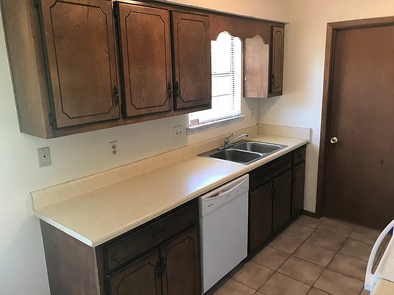 117 Stephens Ln — Photo 5