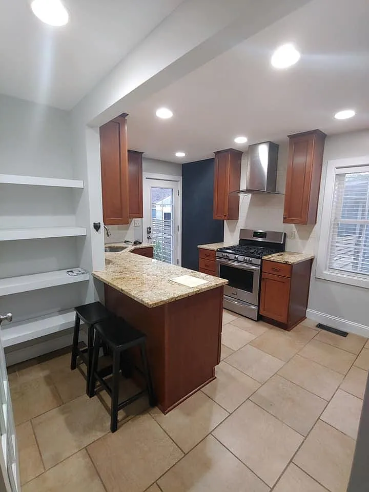 319 Loveman Ave — Photo 3