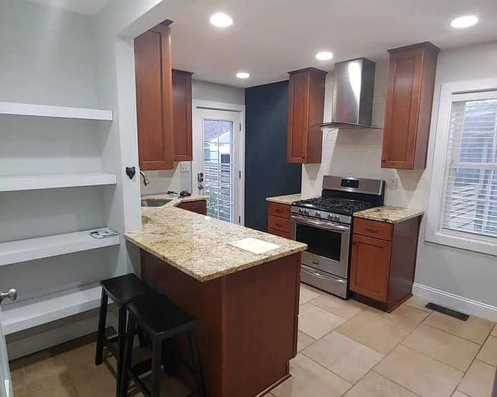 319 Loveman Ave — Photo 3