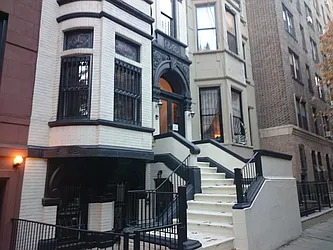 330 West 87th Street in Upper West Side
