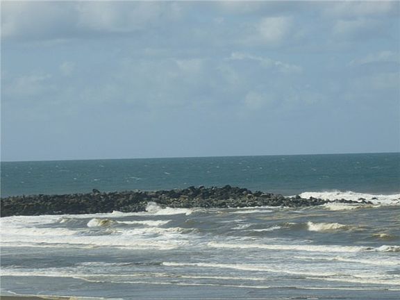 4th image of 1387 Ocean Shores Blvd SW
