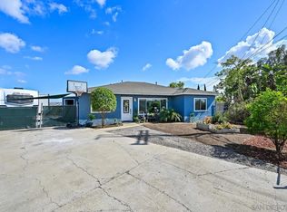 1737 Republic St, San Diego, CA 92114