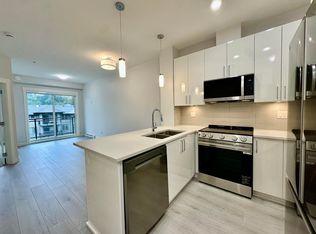 33886 Pine St #609, Abbotsford, BC V2S0N9