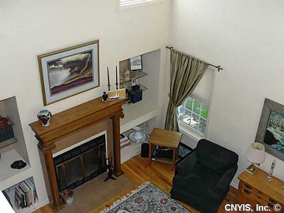 5th image of 314 Bradford Pkwy