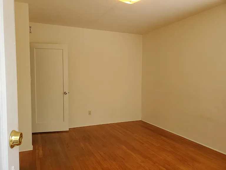 3414 N Mountain View Dr — Photo 11