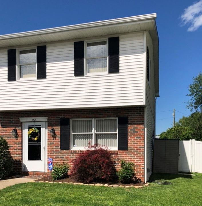 1st image of 158 Lathrop Ct