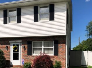 158 Lathrop Ct, Kingston, PA 18704