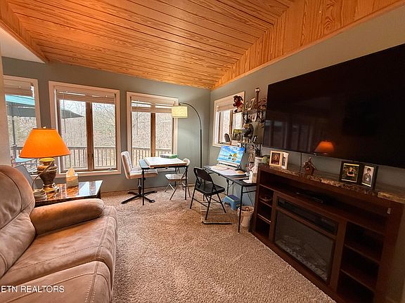 5th image of 788 Dooley Hollow Rd