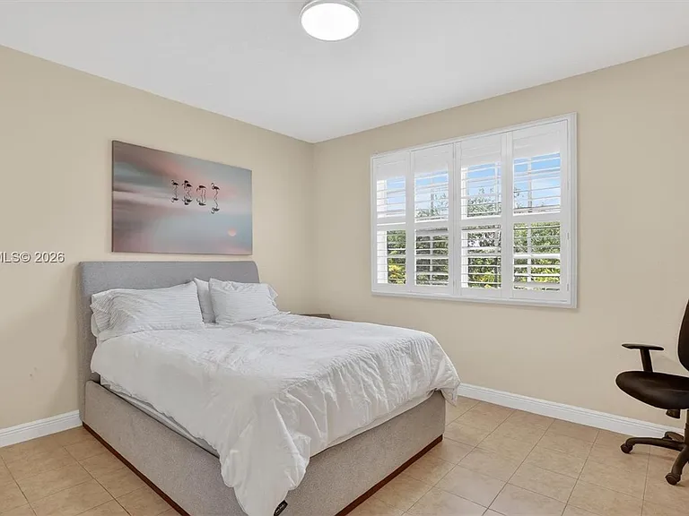 5960 NW 79th Way — Photo 35