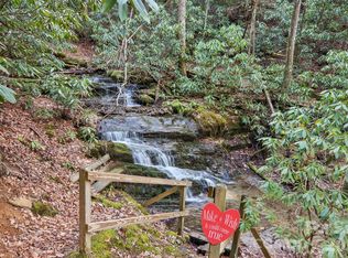 1012 Alarka Highlands Dr, Bryson City, NC 28713