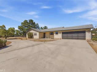 16239 Chippewa Rd, Apple Valley, CA 92307