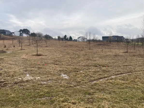 5885 Golden Hollow Dr SE #15, Grand Rapids, MI 49512