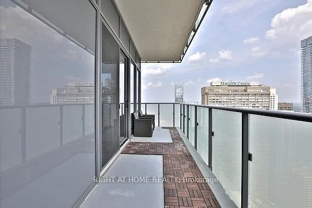 1080 Bay St #4608 — Photo 15