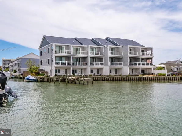 225 26th St Unit 11, Ocean City, MD 21842