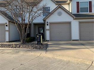 5429 N Hickory St, Kansas City, MO 64118