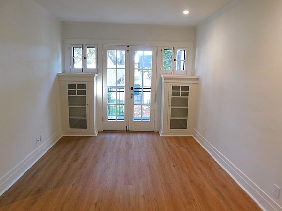 4th image of 1931 Chino St