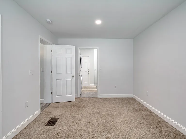 130 Harrison Rd — Photo 35