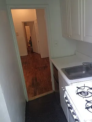 Rented by Eric Goodman Realty Corp | media 14