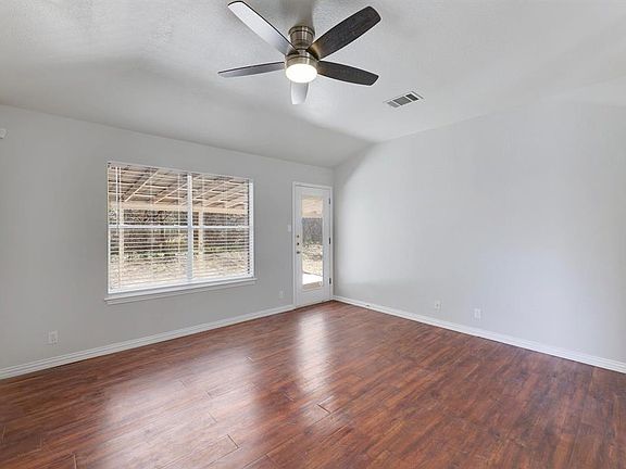 4th image of 9505 Woodvale Dr