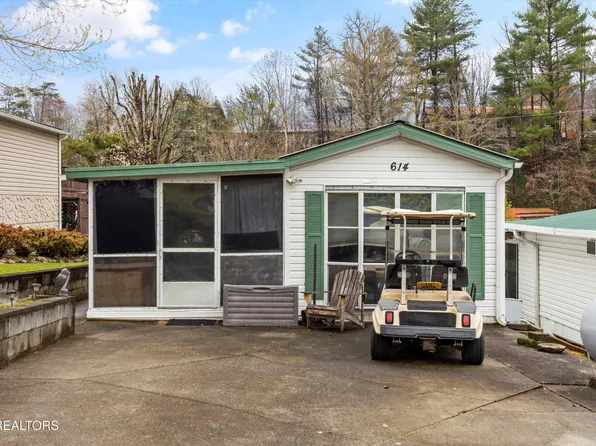 614 Whistling Swan St, Townsend, TN 37882