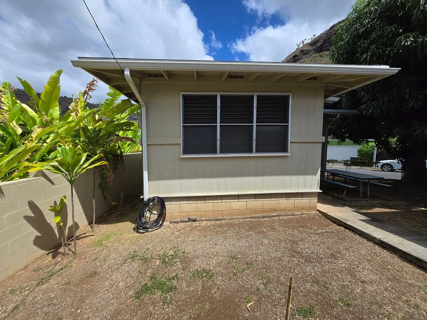 5340 Uhiuhi Street — Photo 2