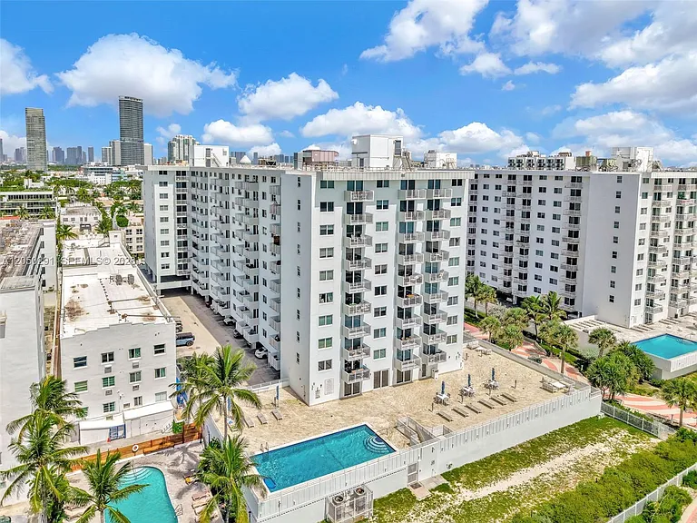345 Ocean Dr #623 — Photo 5