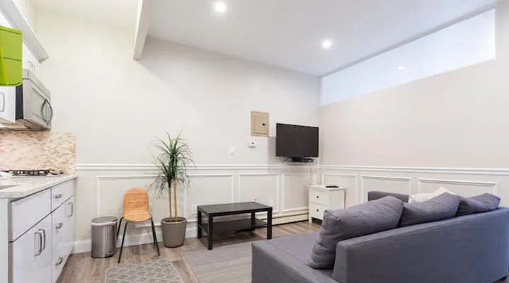 Rented by Compass | media 5