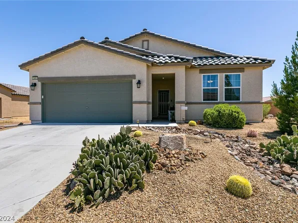 5683 S Larimer St, Pahrump, NV 89061