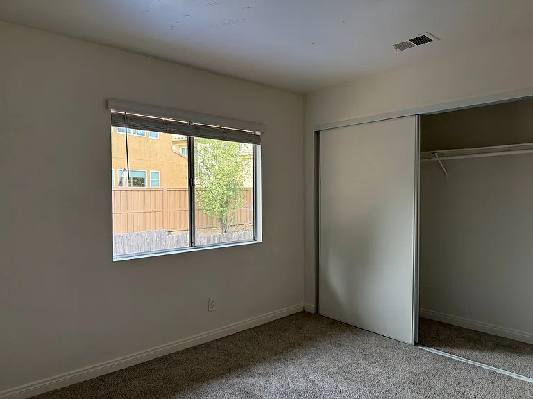 Peppertree Apartments — Photo 103