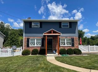 240 Karen Dr, Apollo, PA 15613