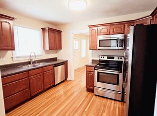 1226 S Jefferson Ave, Springfield, MO 65807