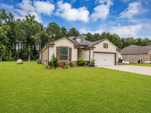 1295 Road 66112, Dayton, TX 77535