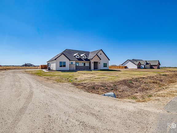 3rd image of 8449 Windmill Rd