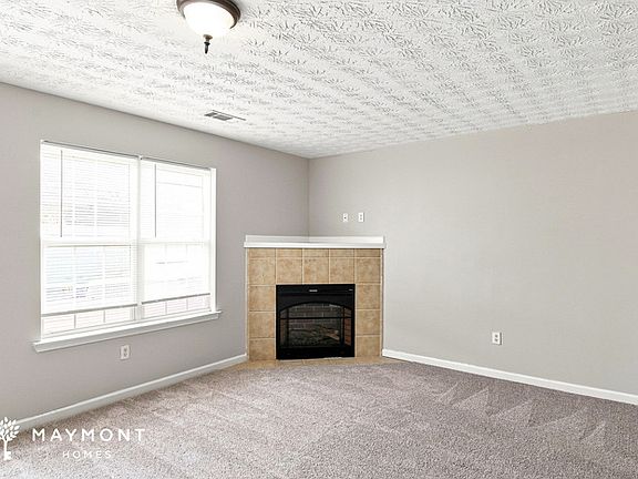 4th image of 708 Georgetown Ln