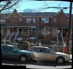 1st image of 946 E 102nd St