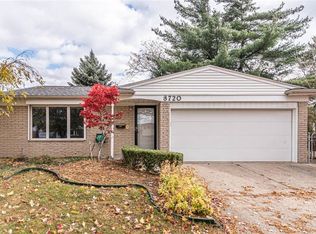 8720 Holly Dr, Canton, MI
