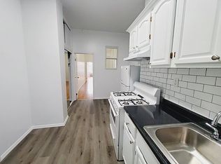 945 Metropolitan Ave APT 1L, Brooklyn, NY 11211