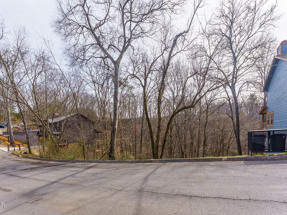 1st image of 0 Maggie Mack Ln Lot 3