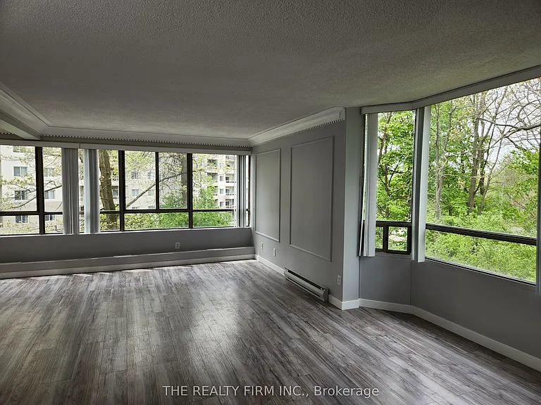 570 Proudfoot Ln #309 — Photo 10