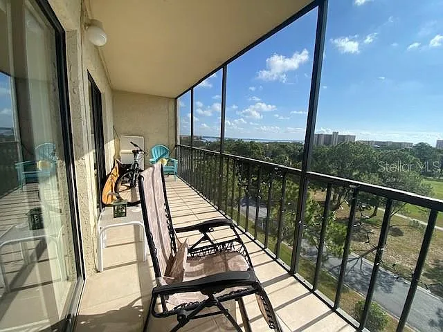 2700 Cove Cay Dr #1-6D — Photo 16