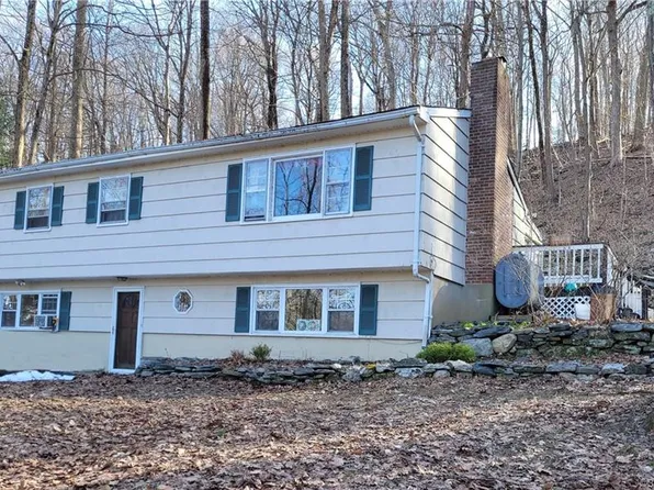 69 Grandview Drive, Ridgefield, CT 06877