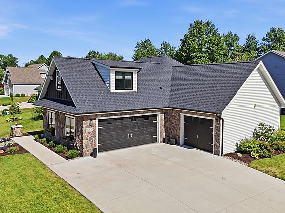 2nd image of 8405 Legends Pkwy