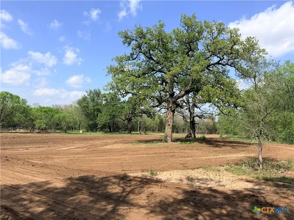 Fm 86, Luling, TX 78648