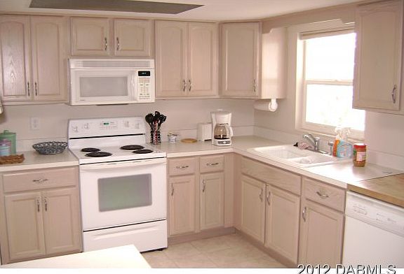 4th image of 335 N 11th St