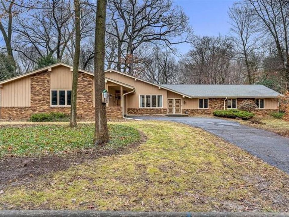 1st image of 1819 Shaw Woods Dr