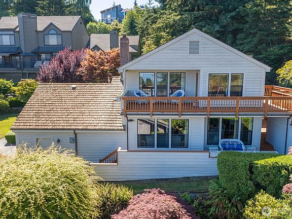 3rd image of 106 Chinook Lane