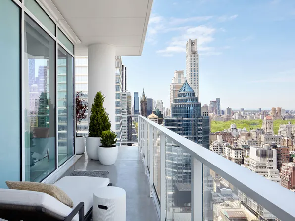 200 East 59th Street 29E image 3 of 16