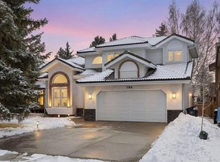 106 N Shawnee Pl SW, Calgary, AB T2Y 1X1