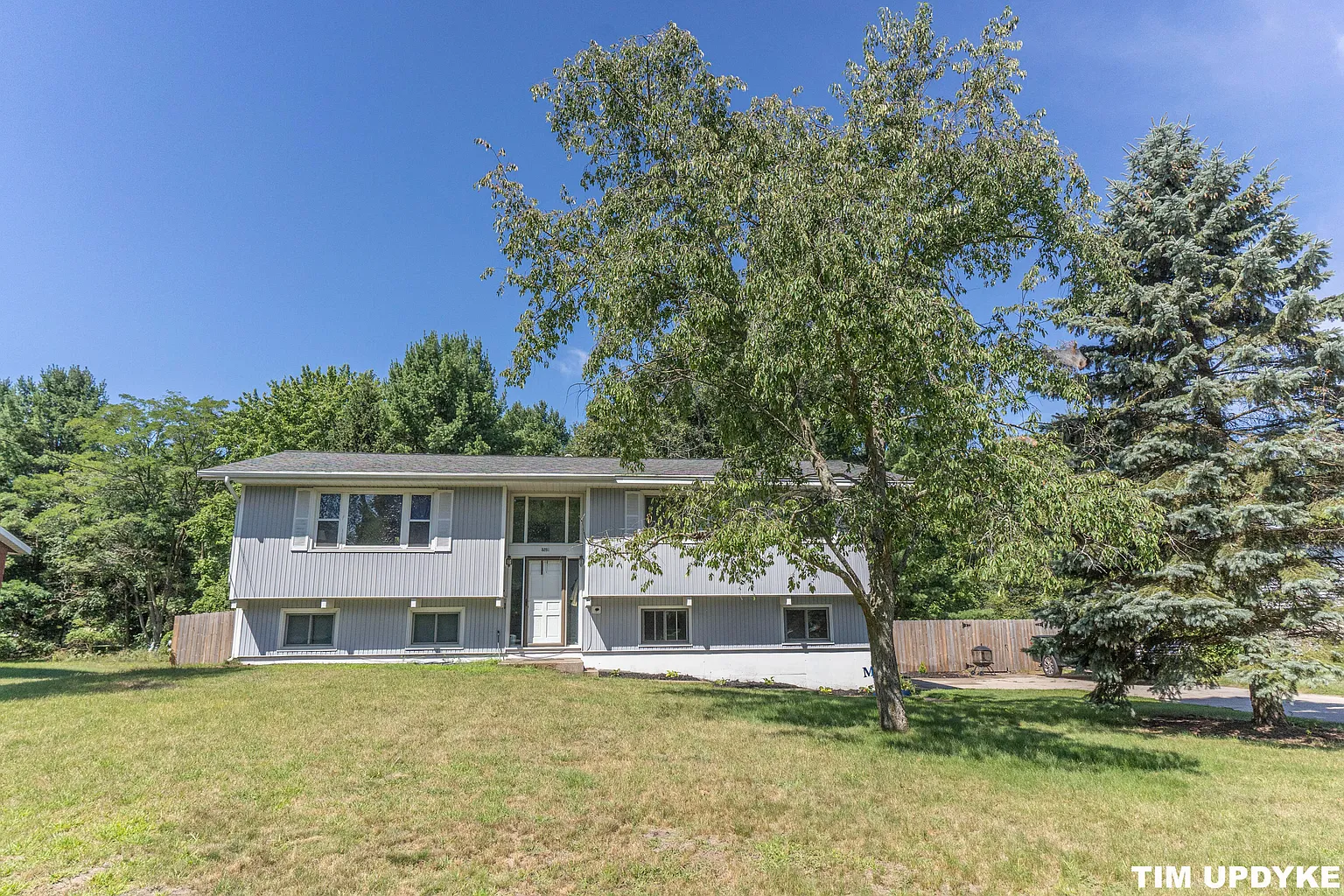 5281 McDowell St photo 1