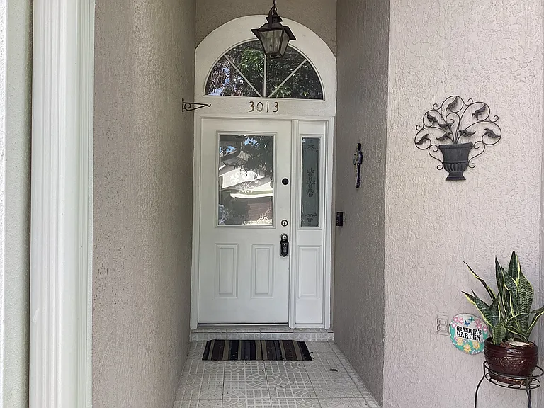 3013 Catherine Wheel Ct — Photo 6